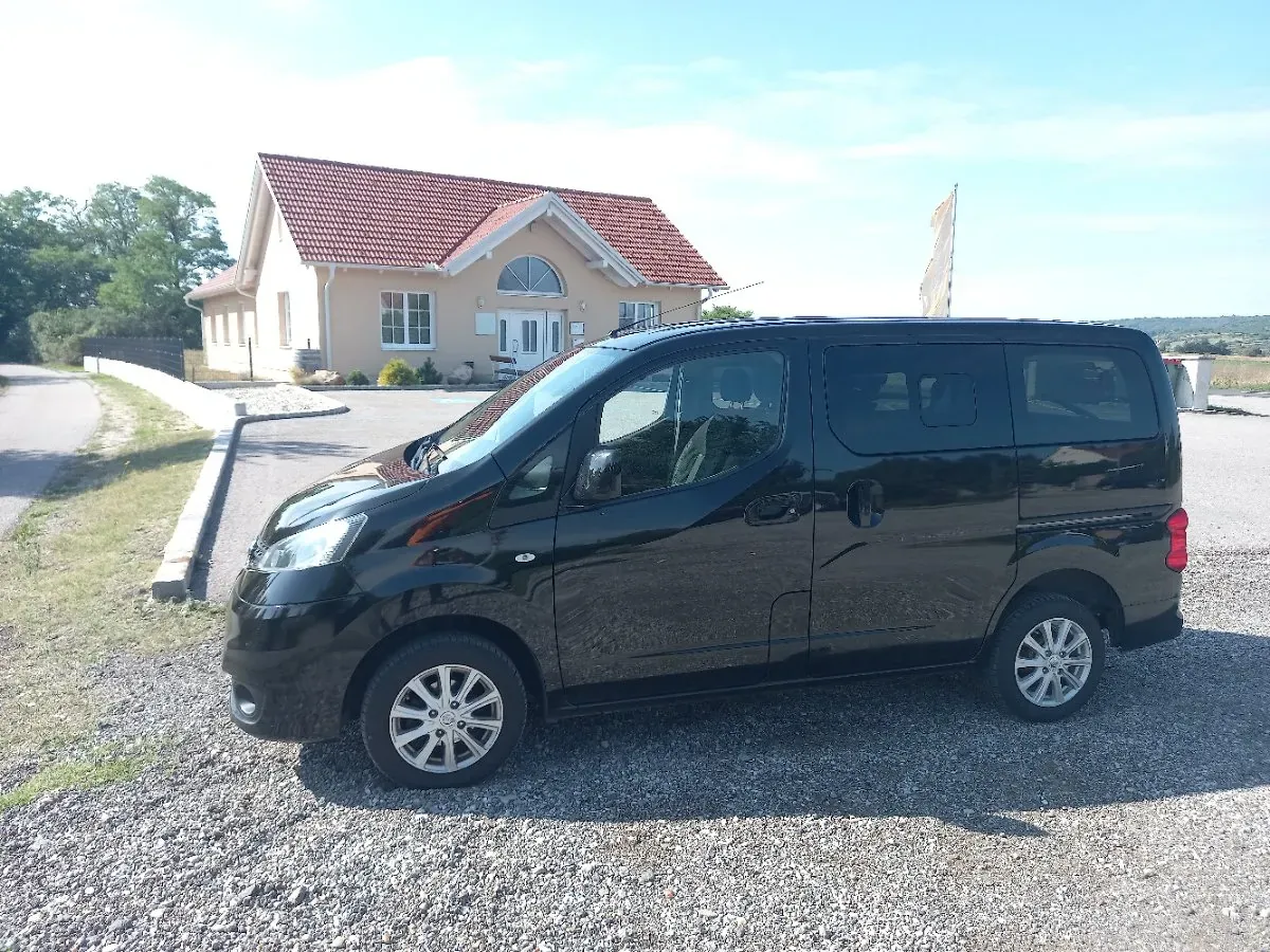 Nissan Nv200