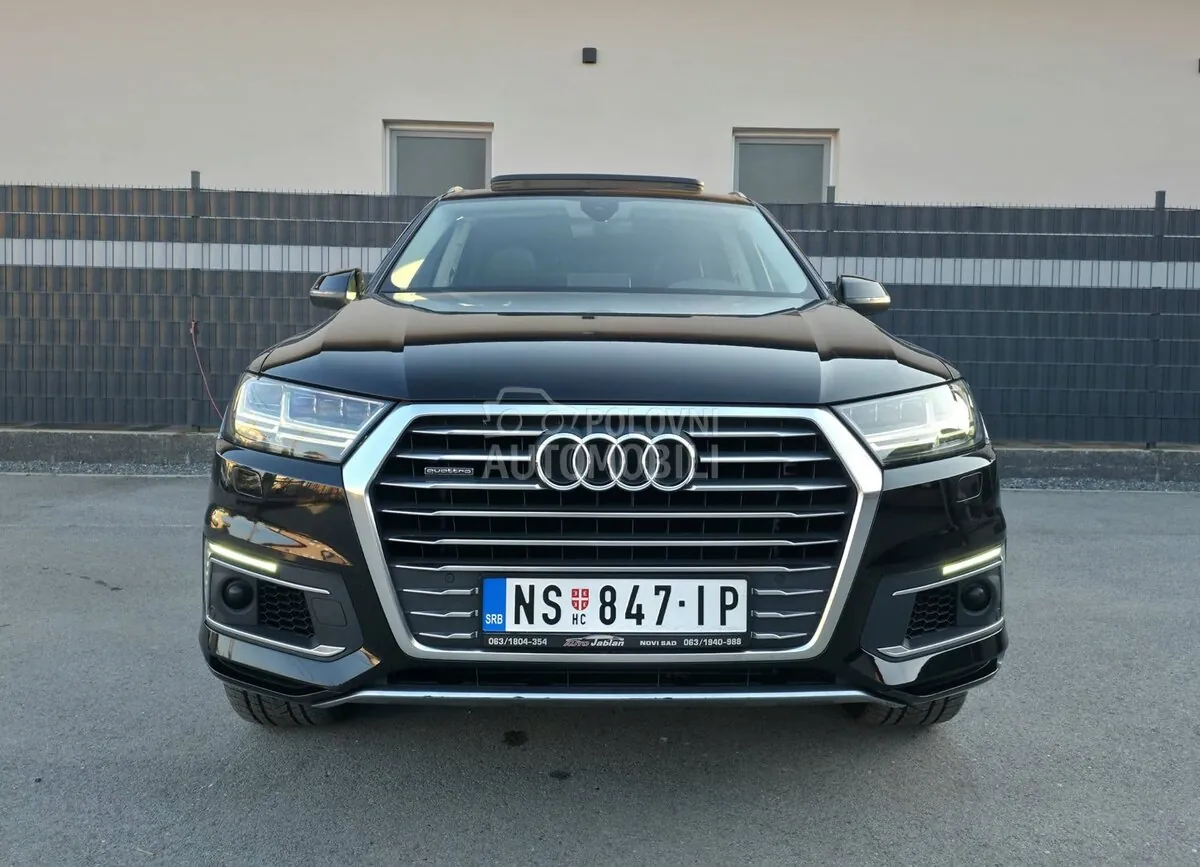 Audi Q7 2017 photo 4