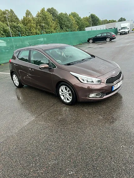 Kia Ceed 2013 photo 3