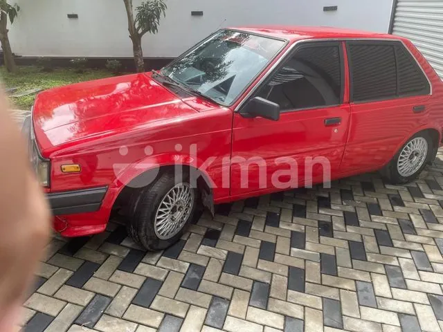 Nissan Sunny 1985 photo 5