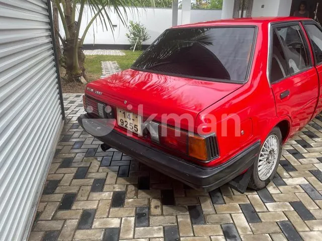 Nissan Sunny 1985 photo 3