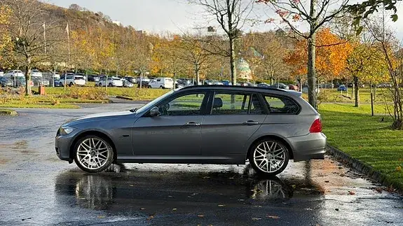 BMW 320D 2011 photo 5