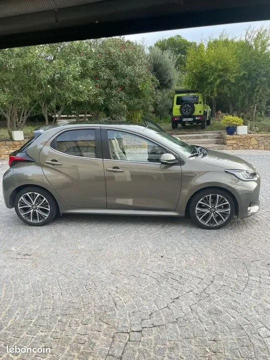 Toyota Yaris 2021 photo 3