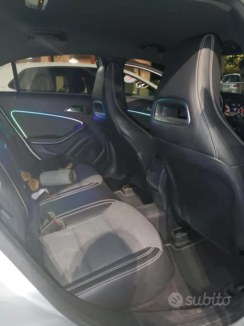 Mercedes-Benz A-Class 2015 photo 2