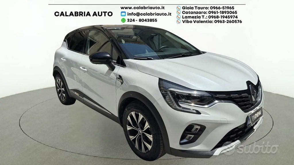 Renault Captur 2023 photo 2