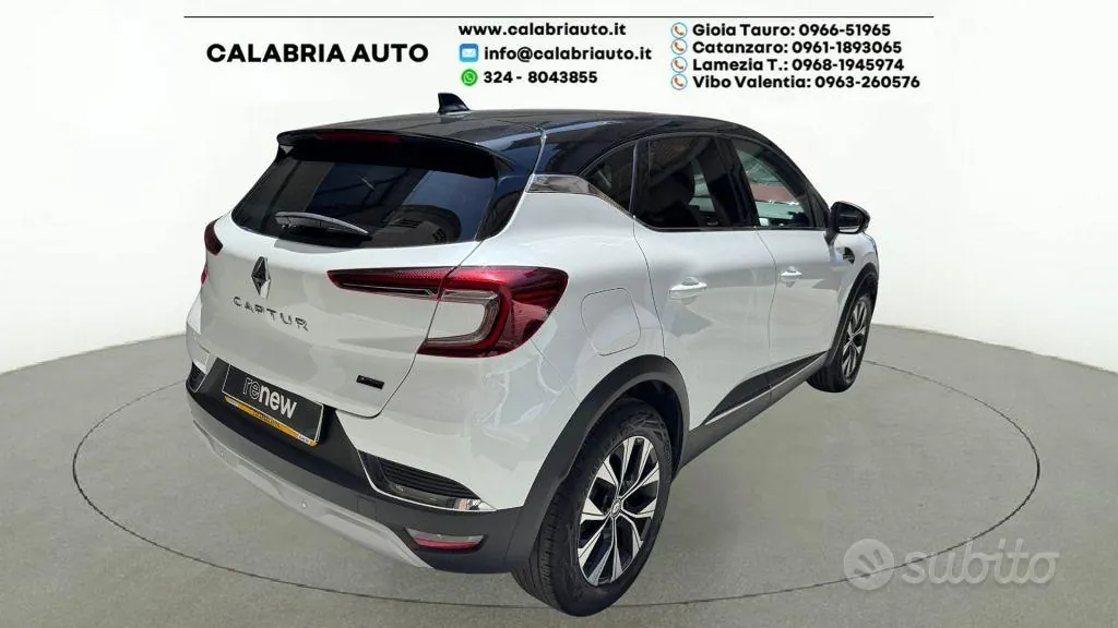 Renault Captur 2023 photo 4