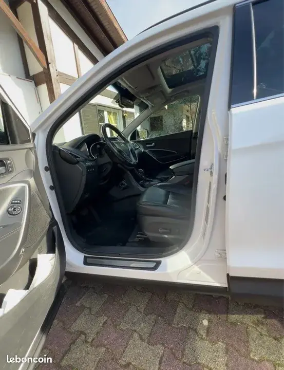 Hyundai Santa Fe 2013 photo 2