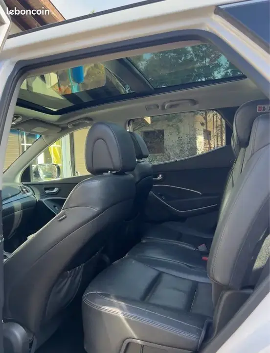 Hyundai Santa Fe 2013 photo 3