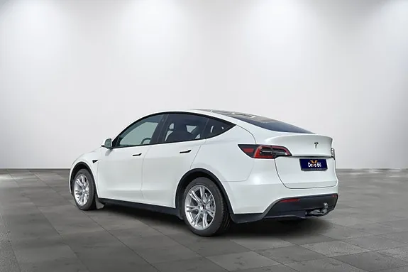 Tesla Model Y 2023 photo 4