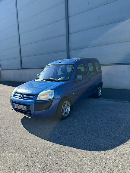 Citroen Berlingo 2003 photo 2