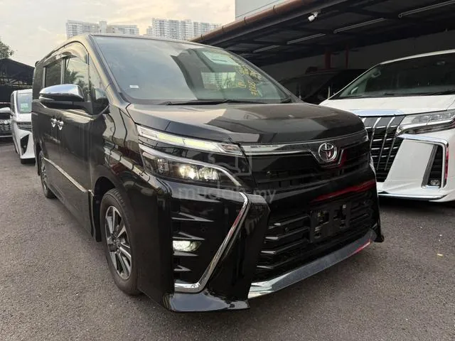 Toyota Voxy 2.0 Zs