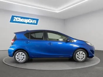 Toyota Aqua 2017 photo 5