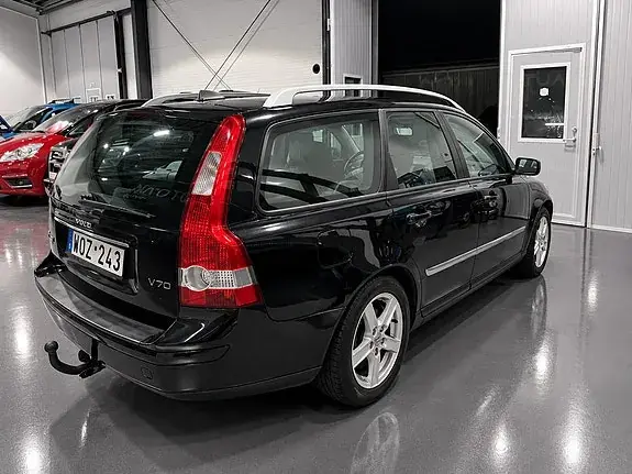 Volvo V50 2005 photo 2