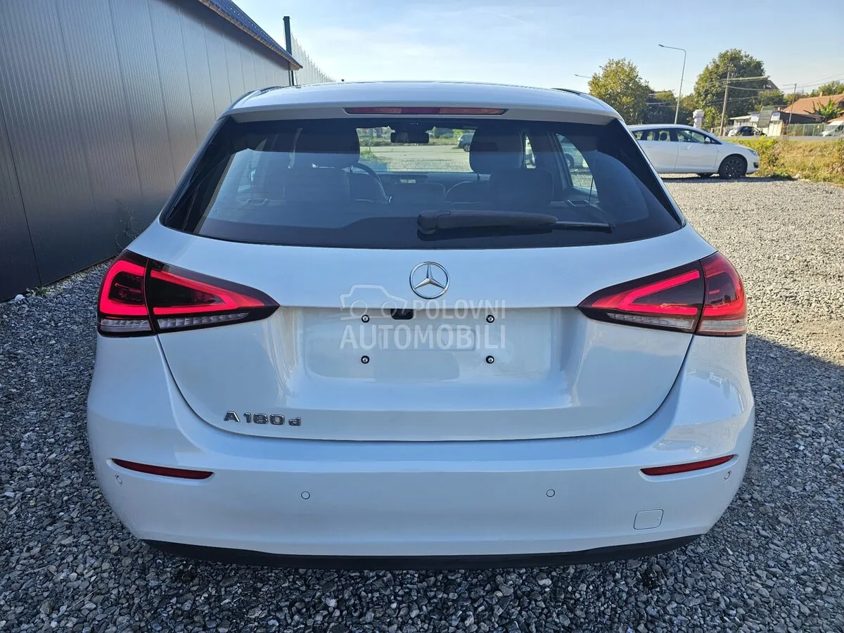 Mercedes-Benz A 180 2020 photo 5