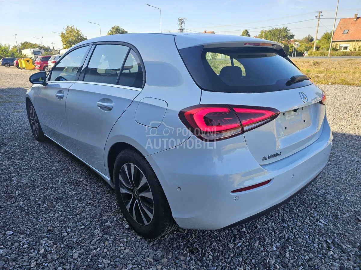 Mercedes-Benz A 180 2020 photo 4