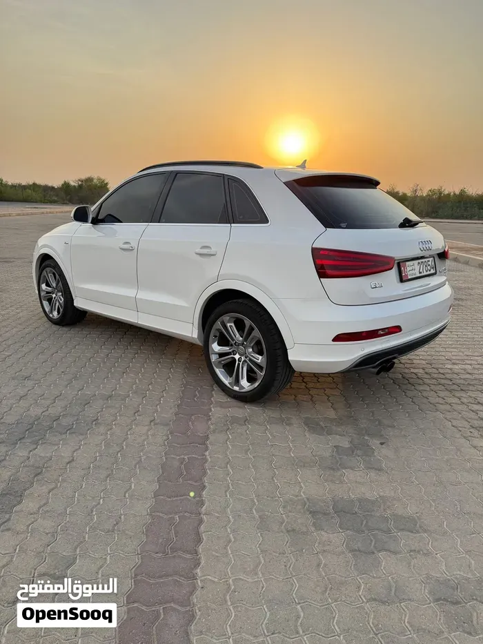 Audi Q3 2015 photo 4