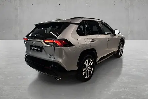 Toyota Rav4 2023 photo 5