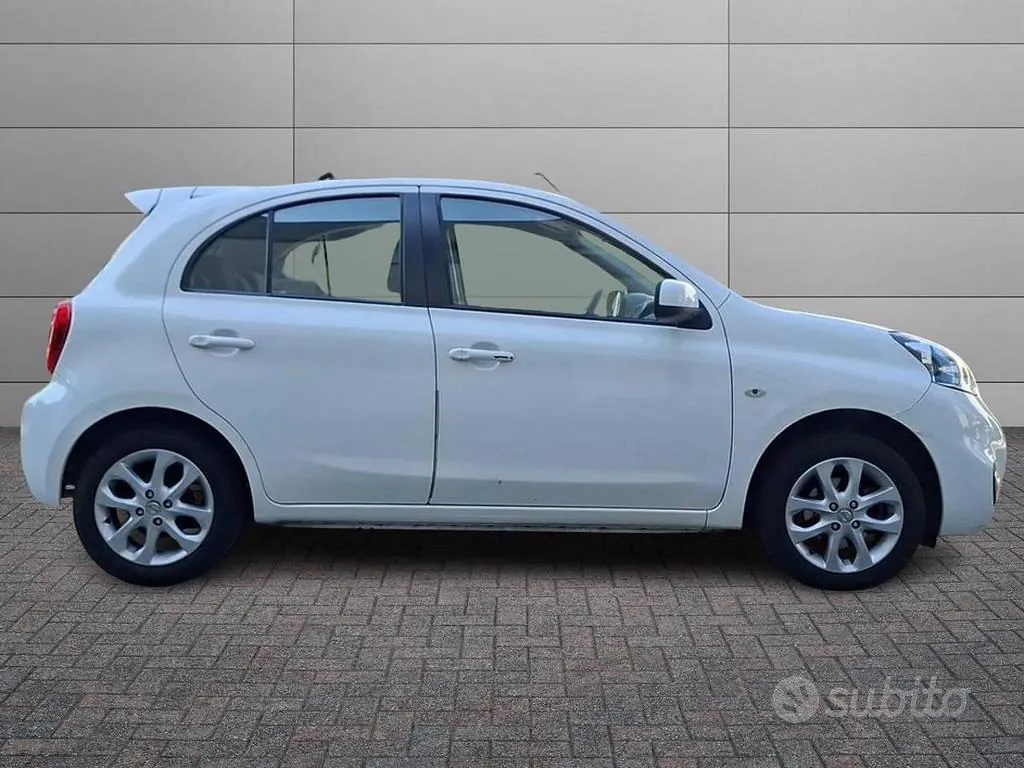 Nissan Micra 2014 photo 3
