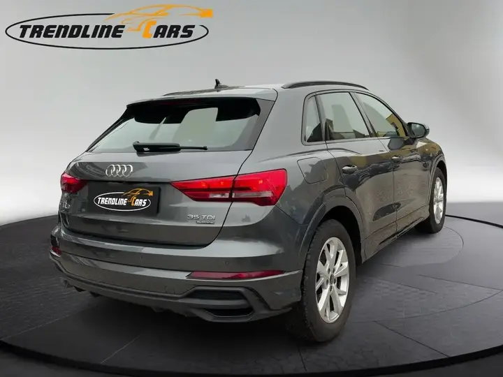 Audi Q3 2022 photo 3
