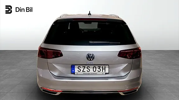 Volkswagen Passat 2023 photo 5
