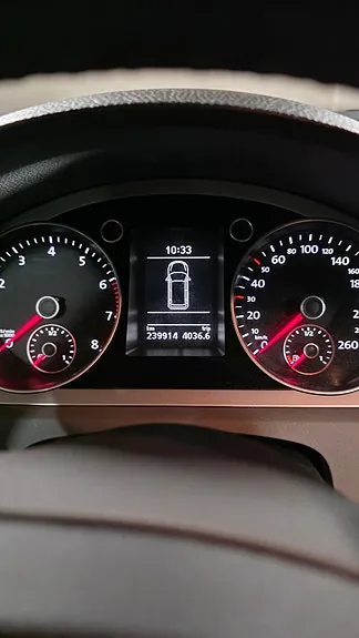 Volkswagen Passat 2010 photo 4