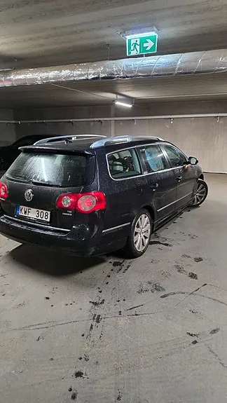Volkswagen Passat 2010 photo 3