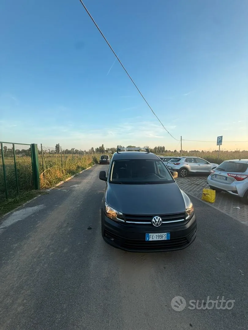 Volkswagen Caddy 2016 photo 2
