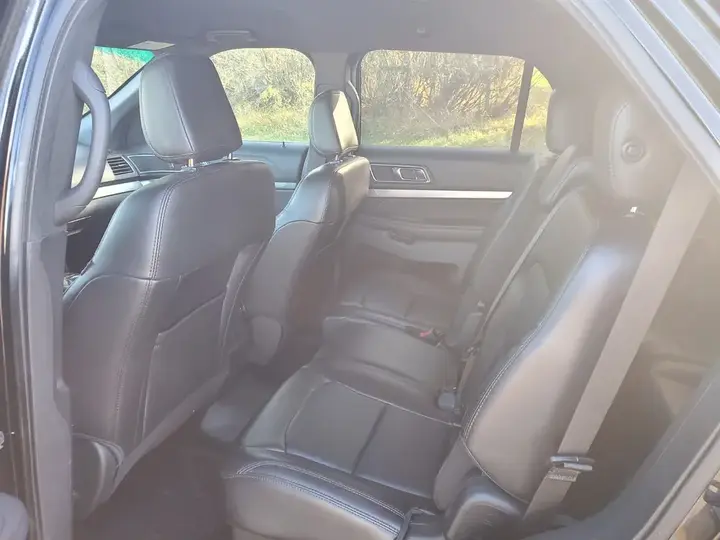 Ford Explorer 2018 photo 4