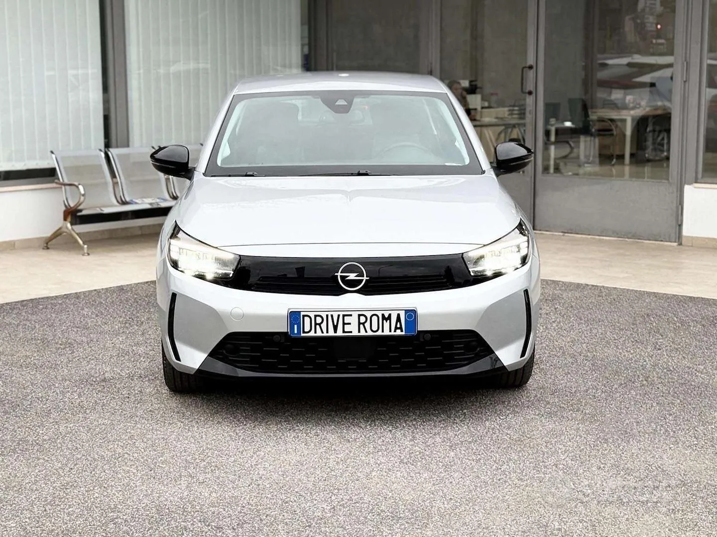 Opel Corsa 2024 photo 2