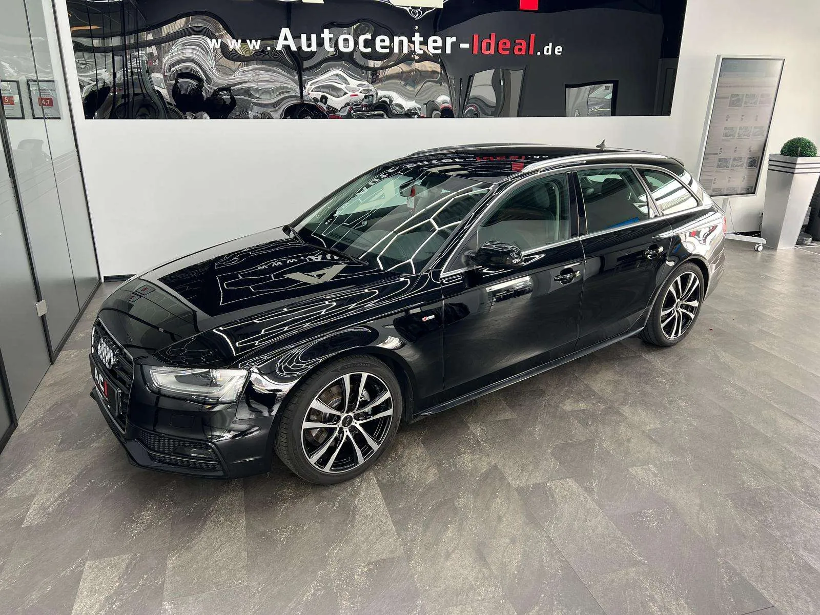 Audi A4 2015 photo 4