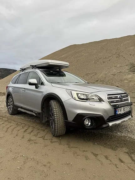 Subaru Outback 2017 photo 2