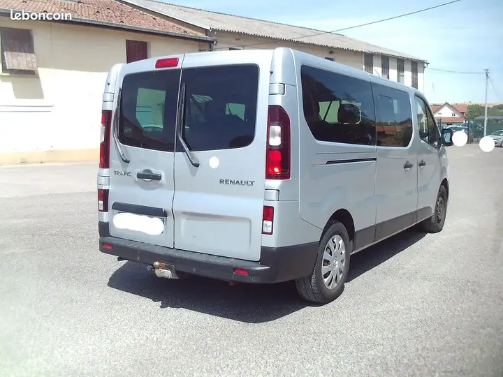 Renault Trafic 2019 photo 3