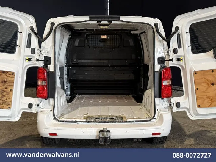 Peugeot Expert 2021 photo 2