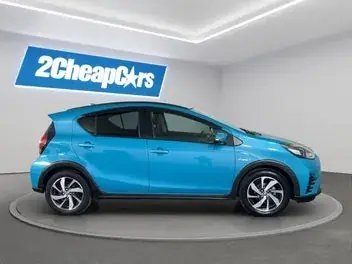 Toyota Aqua 2017 photo 5