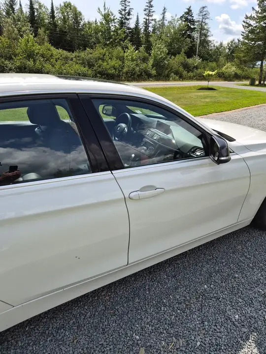 BMW 328I 2015 photo 2
