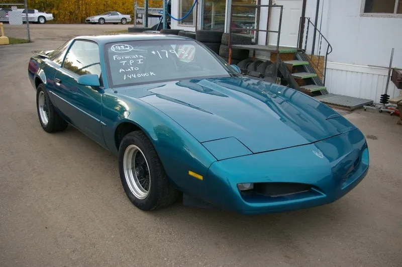 Pontiac Firebird 1992 photo 3