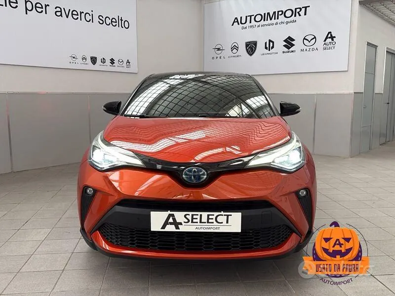 Toyota C-Hr 2019 photo 2