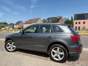 Audi Q5 2010 photo 3
