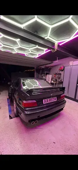 BMW 325I