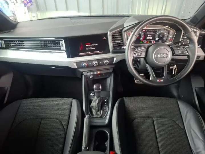 Audi A1 2022 photo 3