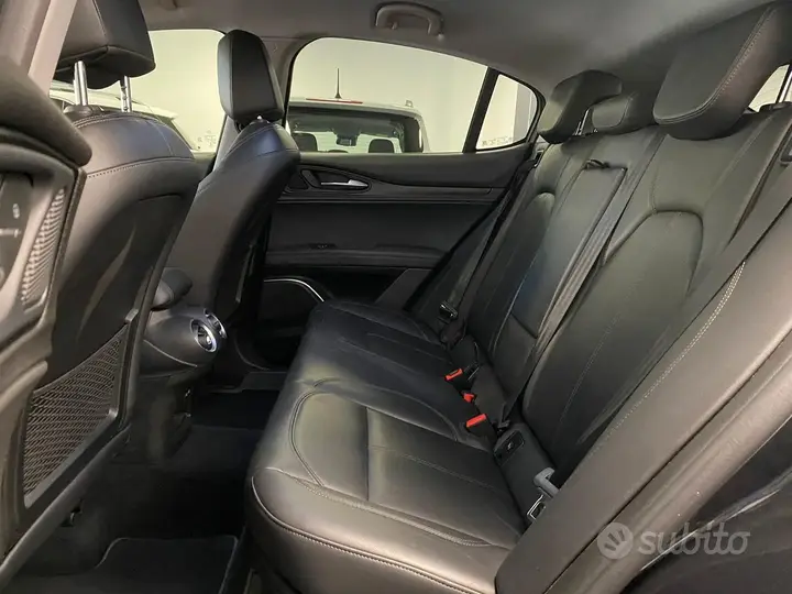 Alfa Romeo Stelvio 2018 photo 4