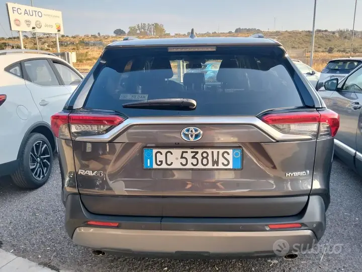 Toyota Rav4 2021 photo 3