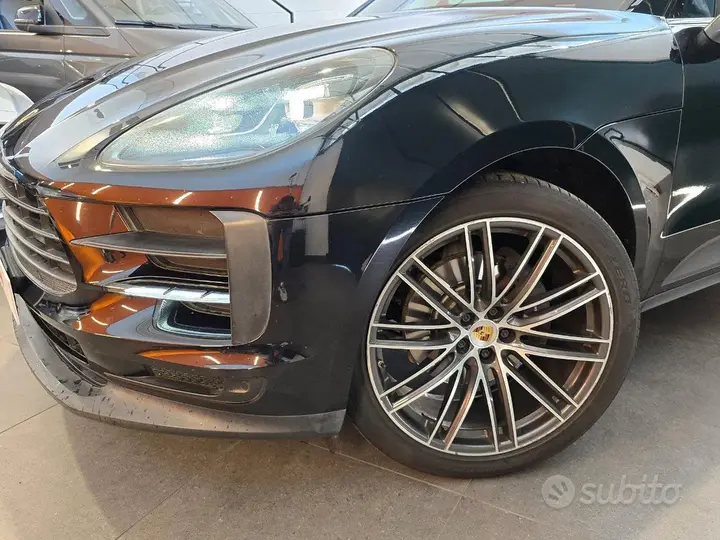 Porsche Macan 2019 photo 2