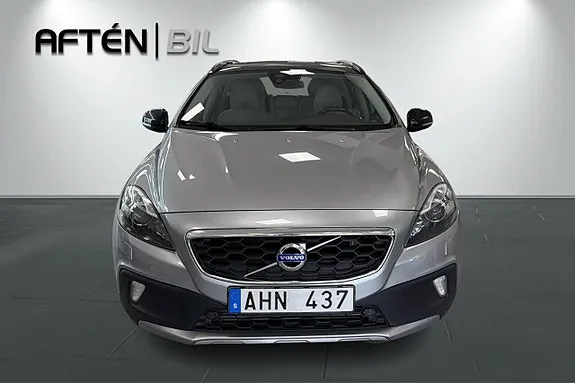 Volvo V40 Cross Country 2014 photo 3