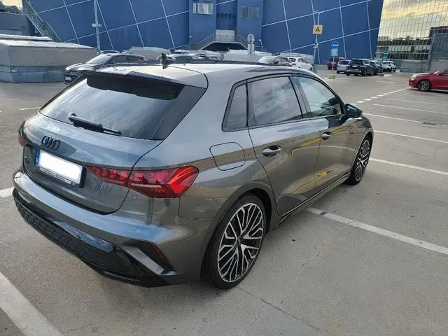 Audi A3 2024 photo 2