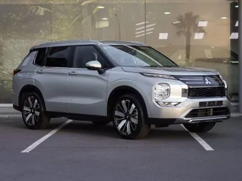 Mitsubishi Outlander 2026 photo 2