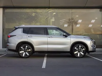 Mitsubishi Outlander 2026 photo 4