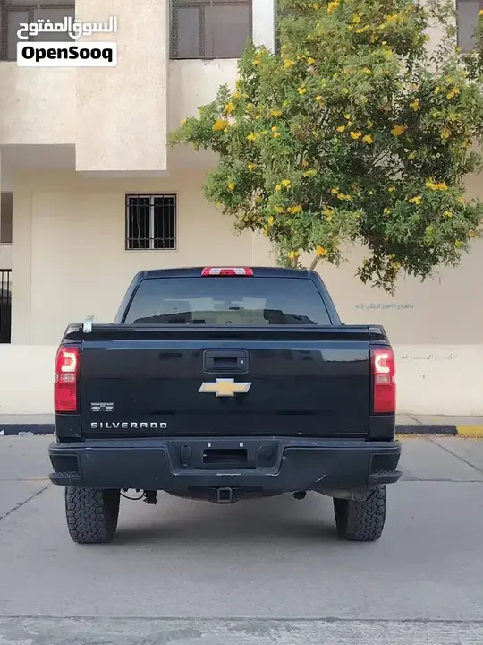 Chevrolet Silverado 2018 photo 2