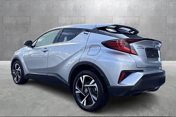 Toyota C-Hr 2023 photo 3