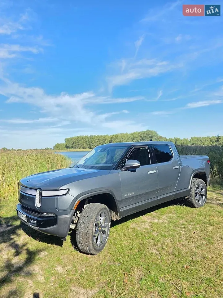 Rivian R1T 2023 photo 4